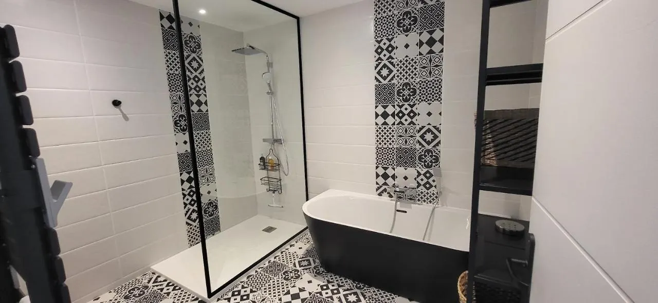 L'Atelier - Rdc - Plage 50M - Remparts 500M Saint-Malo Apartment